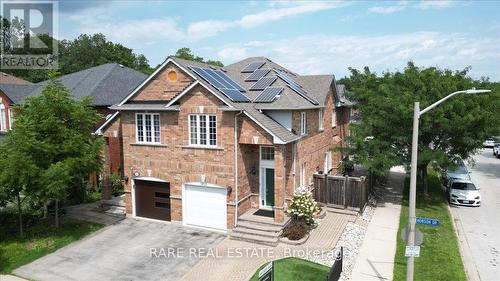 1825 Hobson Drive, Burlington, ON - Outdoor