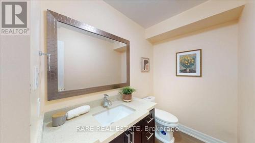 1825 Hobson Drive, Burlington, ON - Indoor Photo Showing Bathroom