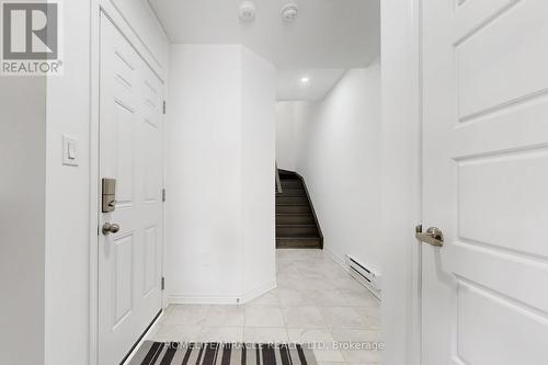 1587 Moira Crescent, Milton, ON - Indoor Photo Showing Other Room
