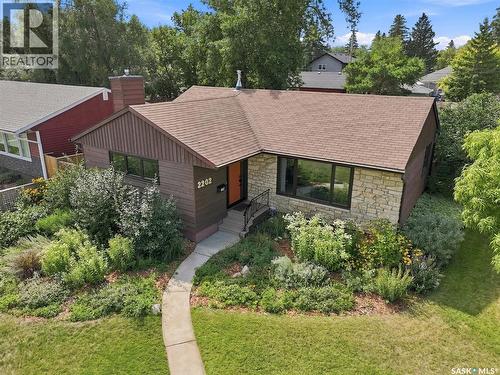 2202 Albert Avenue, Saskatoon, SK - Outdoor