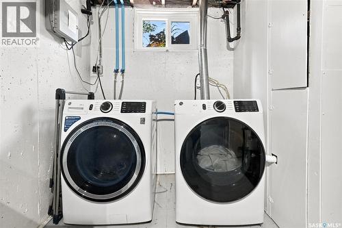 2202 Albert Avenue, Saskatoon, SK - Indoor Photo Showing Laundry Room