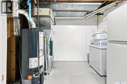 2202 Albert Avenue, Saskatoon, SK - Indoor