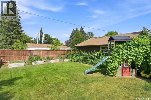 2202 Albert Avenue, Saskatoon, SK - Outdoor