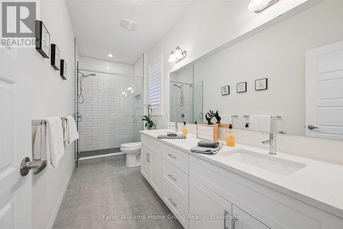 99 Harrison Street, Centre Wellington (Elora/Salem), ON - Indoor Photo Showing Bathroom