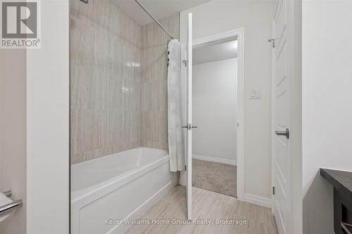 99 Harrison Street, Centre Wellington (Elora/Salem), ON - Indoor Photo Showing Bathroom