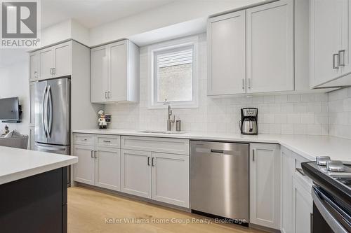 99 Harrison Street, Centre Wellington (Elora/Salem), ON - Indoor Photo Showing Kitchen With Upgraded Kitchen