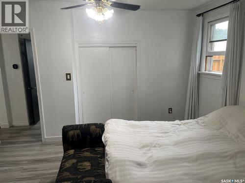 164 4Th Street W, Mankota, SK - Indoor Photo Showing Bedroom