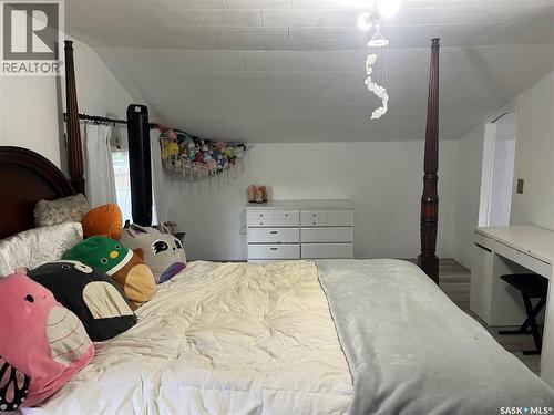 164 4Th Street W, Mankota, SK - Indoor Photo Showing Bedroom