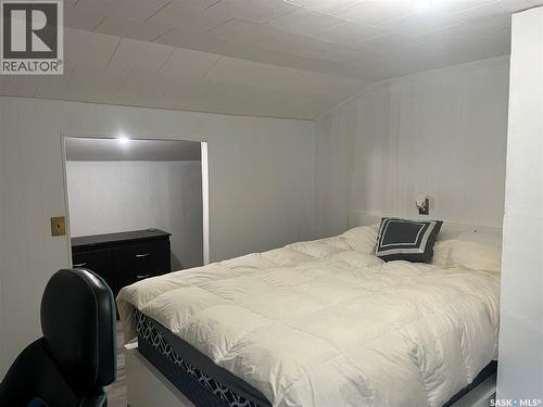 164 4Th Street W, Mankota, SK - Indoor Photo Showing Bedroom