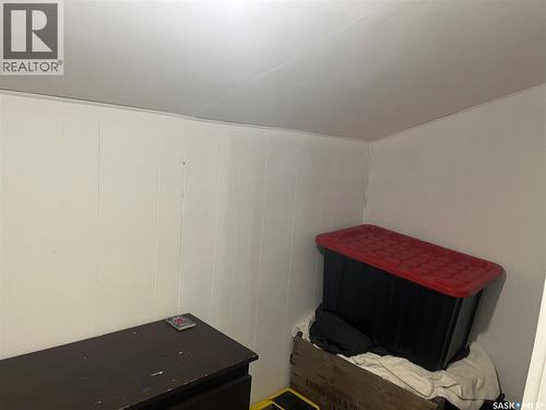 164 4Th Street W, Mankota, SK - Indoor