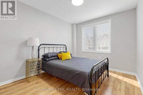 732 - 75 Weldrick Road E, Richmond Hill, ON - Indoor Photo Showing Bedroom