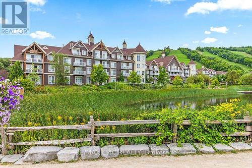 176 - 220 Gord Canning Drive, Blue Mountains, ON - Outdoor With Facade