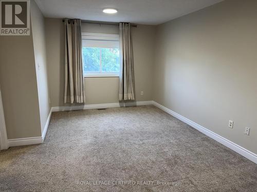 3300 Carabella Way, Mississauga, ON - Indoor Photo Showing Other Room