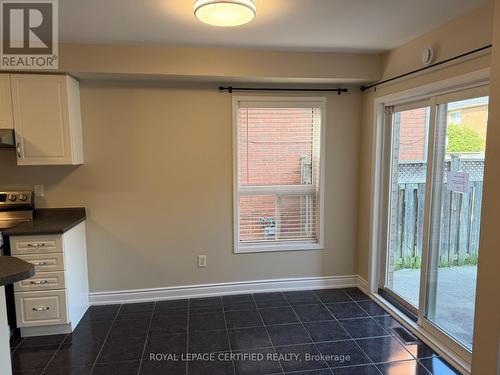 3300 Carabella Way, Mississauga, ON - Indoor