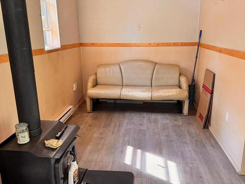7064 West Bay Highway, Cape George, NS - Indoor Photo Showing Other Room