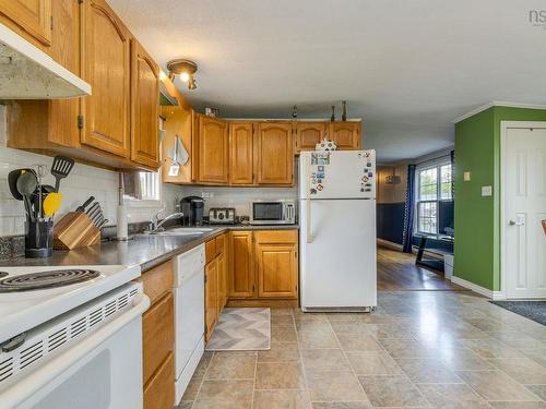 41 Mountain View Drive, Lake Echo, NS 
