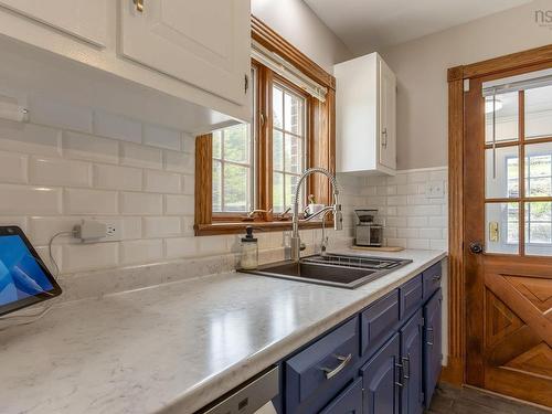 109 Old Trunk 1, Deep Brook, NS - Indoor Photo Showing Kitchen