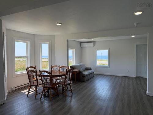 2539 Melbourne Road, Pinkneys Point, NS - Indoor