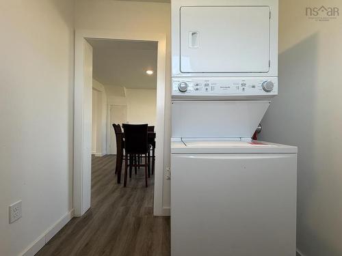 2539 Melbourne Road, Pinkneys Point, NS - Indoor Photo Showing Laundry Room