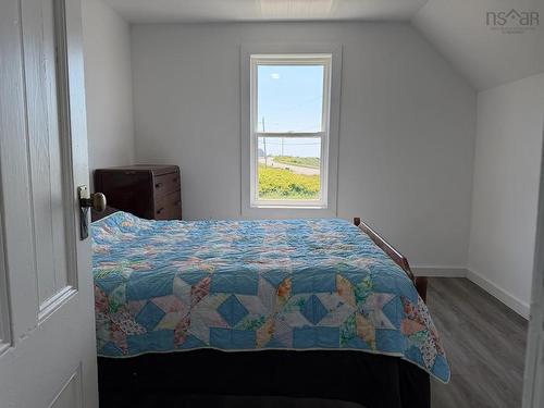 2539 Melbourne Road, Pinkneys Point, NS - Indoor Photo Showing Bedroom