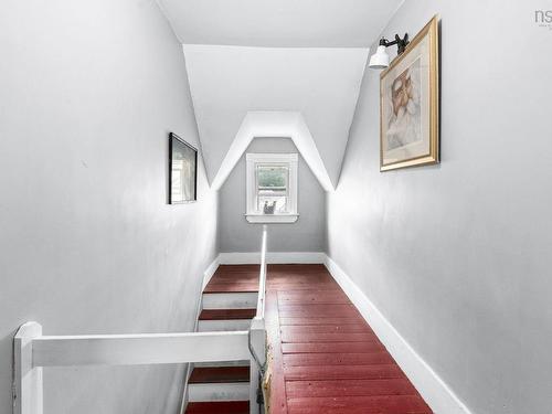 344 Gray Street, Windsor, NS - Indoor Photo Showing Other Room