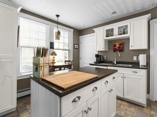344 Gray Street, Windsor, NS - Indoor Photo Showing Kitchen