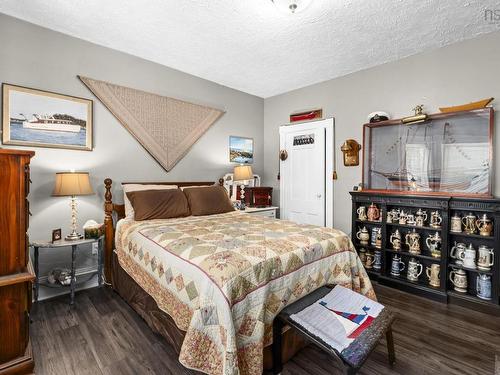 344 Gray Street, Windsor, NS - Indoor Photo Showing Bedroom