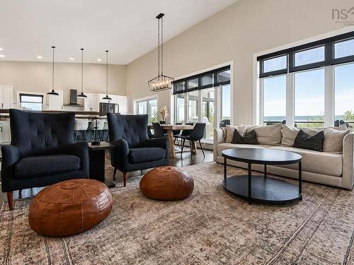 114 Johnsons Lane, Chance Harbour, NS - Indoor Photo Showing Living Room