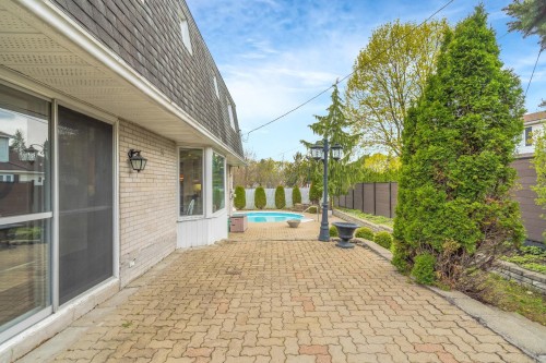 Patio - 19 Rue Gingerwood, Kirkland, QC - Outdoor With In Ground Pool