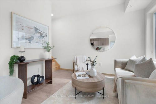 306-3427 Sheppard Avenue E, Toronto, ON - Indoor