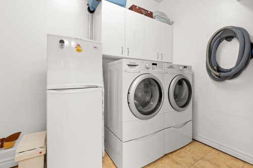 Laundry - 3996 Rue Sylvia-Daoust, Québec (Sainte-Foy/Sillery/Cap-Rouge), QC - Indoor Photo Showing Laundry Room