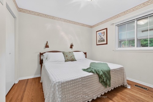 150 Clements Road E, Ajax, ON - Indoor Photo Showing Bedroom