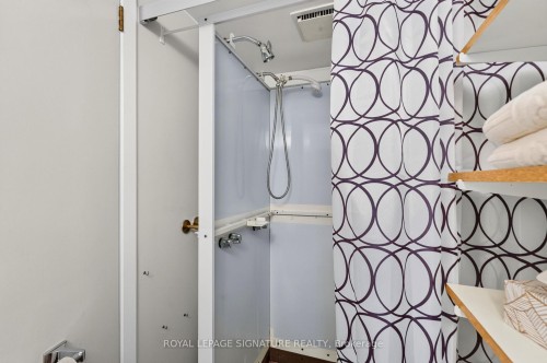 150 Clements Road E, Ajax, ON - Indoor
