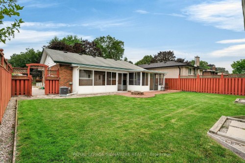 150 Clements Road E, Ajax, ON - Outdoor