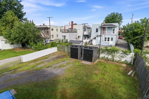 Cour - 256  - 258 Rue Champlain, Salaberry-De-Valleyfield, QC - Outdoor
