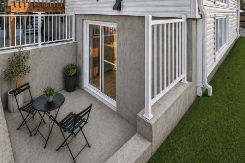 Terrasse - 2 Rue Olivia, Saint-Lin/Laurentides, QC - Outdoor With Exterior