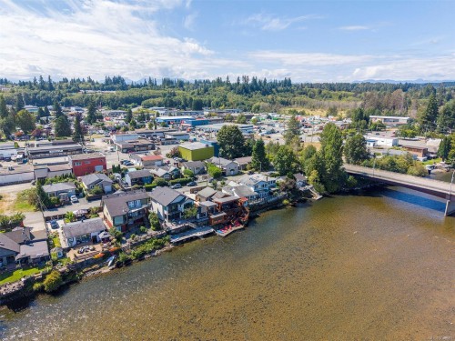 1960 19Th Ave, Campbell River, BC 