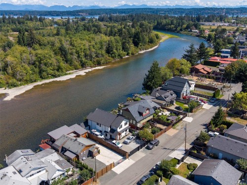 1960 19Th Ave, Campbell River, BC 