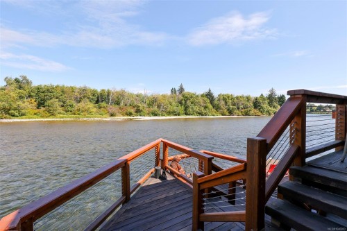 1960 19Th Ave, Campbell River, BC 