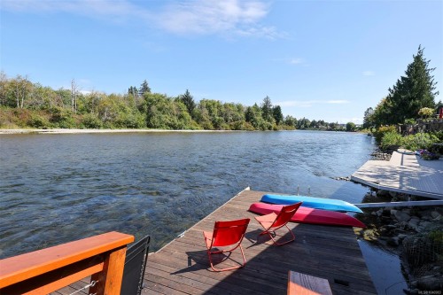 1960 19Th Ave, Campbell River, BC 