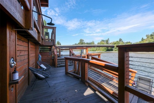 1960 19Th Ave, Campbell River, BC 