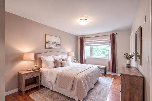 2-1225 Troy Ave, Winnipeg, MB - Indoor Photo Showing Bedroom