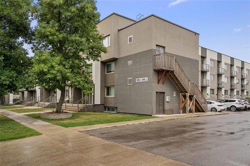 2-1225 Troy Ave, Winnipeg, MB - Outdoor