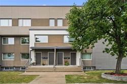 2-1225 Troy AVE  Winnipeg, MB R2X 1E4