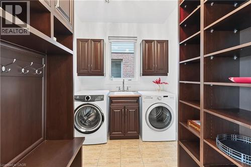 430 Rideau River Street, Waterloo, ON - Indoor Photo Showing Laundry Room