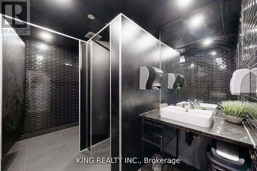 17 - 3175 Rutherford Road, Vaughan, ON 