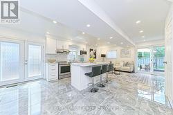 53 BELVEDERE CRESCENT  Richmond Hill, ON L4C 8V4