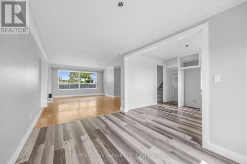 79 Kimberly Drive, Hamilton, ON - Indoor Photo Showing Other Room