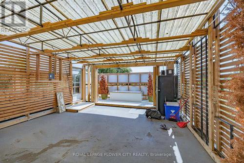 79 Kimberly Drive, Hamilton, ON - Outdoor