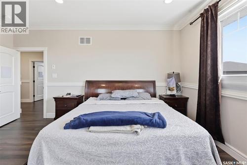 419 Salloum Bay, Saskatoon, SK - Indoor Photo Showing Bedroom